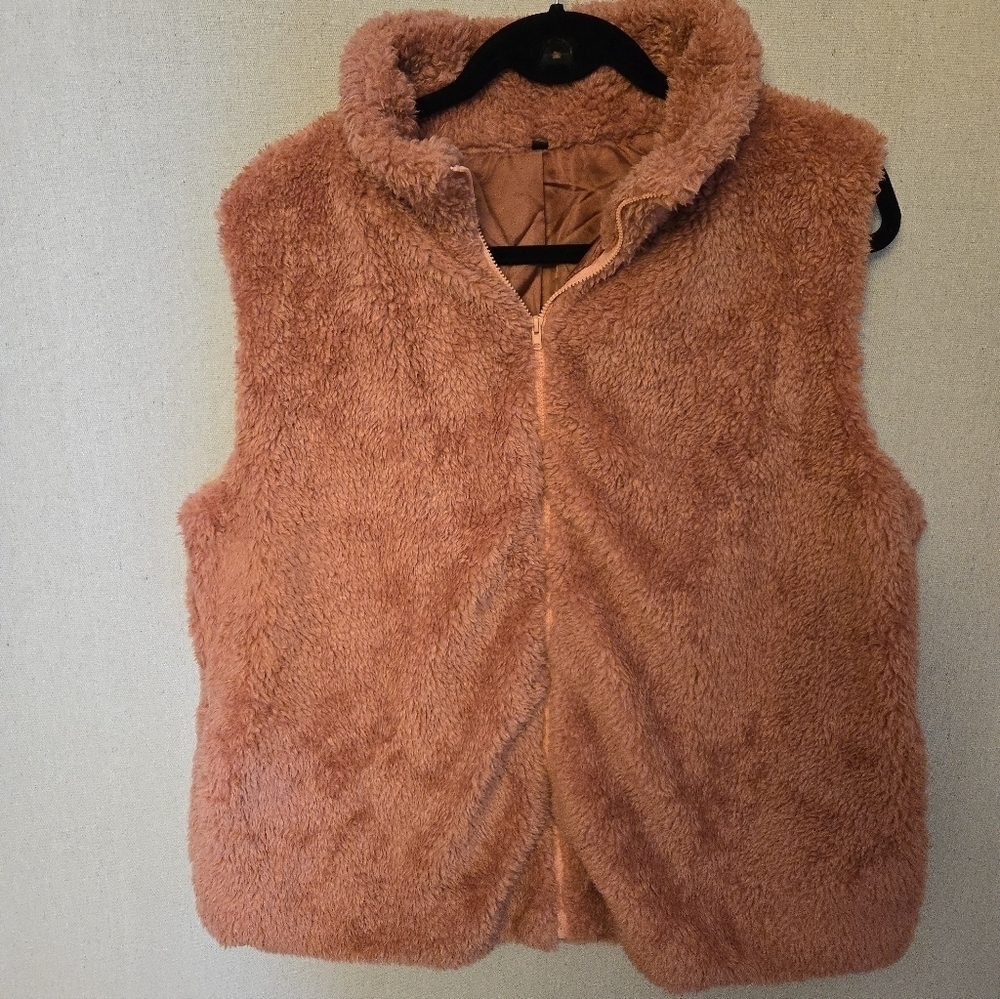 Cozy Pink Furry Vest.  Fun Pop Of Color W Jeans, Yoga Pants, Leggings, Skirts